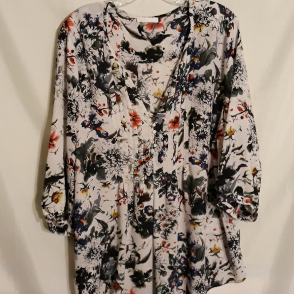Dalian floral print top - Picture 1 of 6